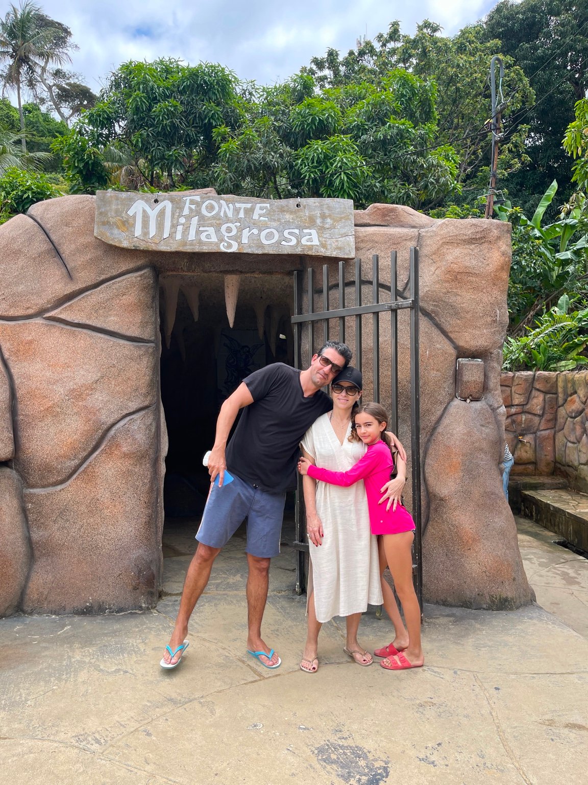 Família na Fonte Milagrosa